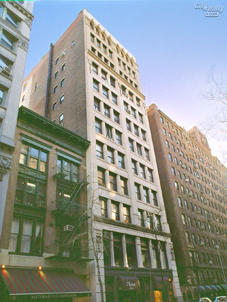 30 East 10th Street apartments