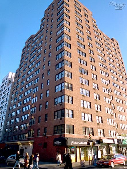 Hatten House - 200 East 15th Street apartments