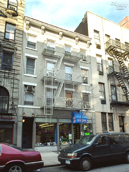 237 West 15th Street apartments