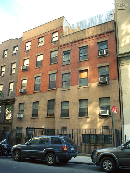 126 East 16th Street apartments