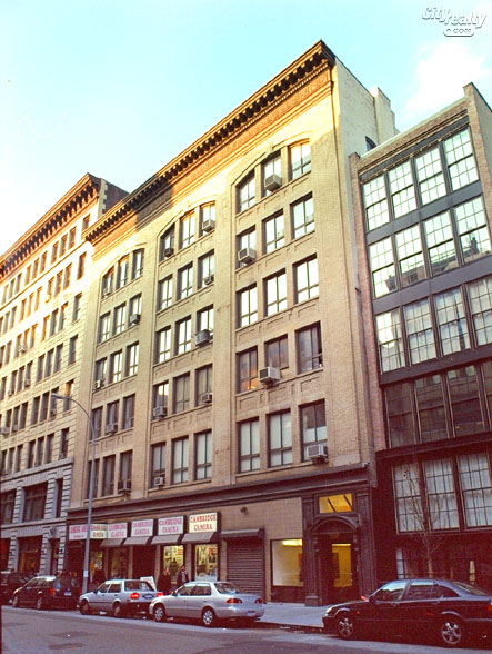 The Brooks-Van Horn Building - 113-119 West 17th Street apartments