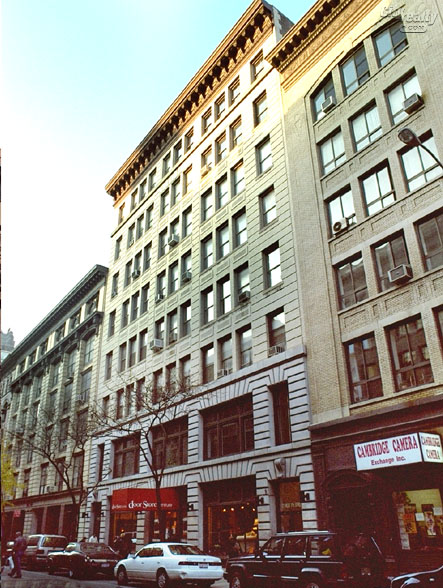 121 West 17th Street apartments