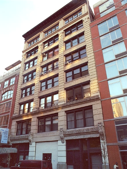 The Hellmuth Building - 154 West 18th Street apartments