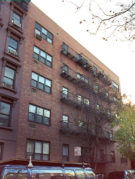 320 West 19th Street apartments