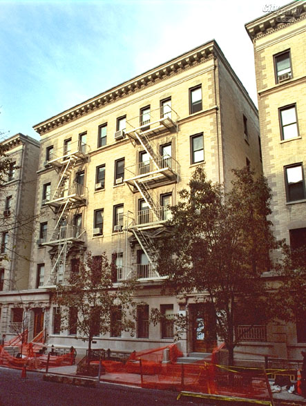 223 West 21st Street apartments