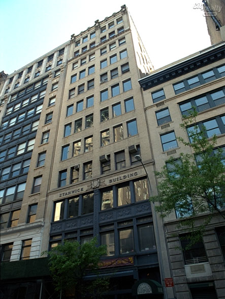 The Stanwick - 132 West 22nd Street apartments