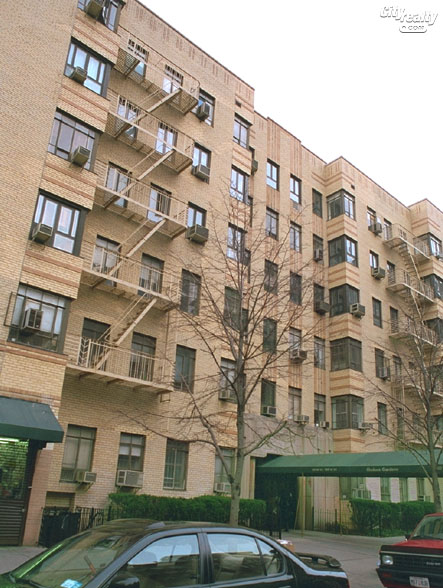 Chelsea Gardens - 255 West 23rd Street apartments