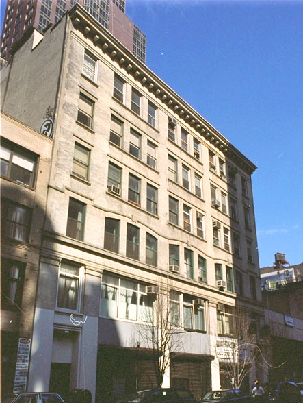 107 West 25th Street apartments