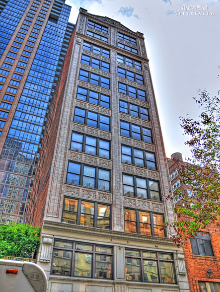 110 West 25th Street apartments