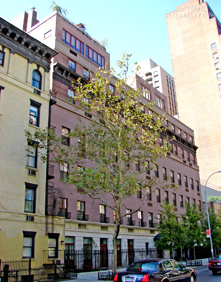 120 Gramercy Hill - 120 East 29th Street apartments