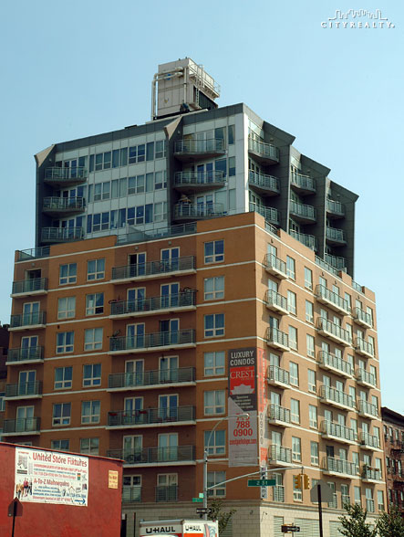 The Crest - 302 2nd Street apartments