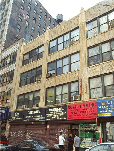32 West 30th Street apartments