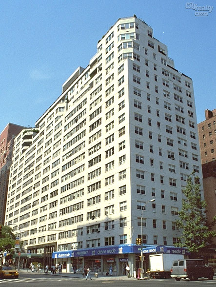 Warren House - 155 East 34th Street apartments