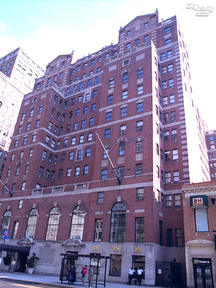 360 West 34th Street apartments