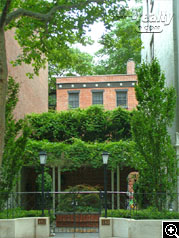 152 East 38th Street
