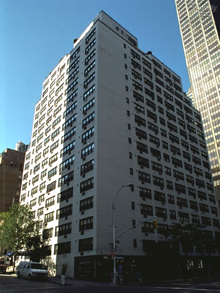 155 East 38th Street apartments