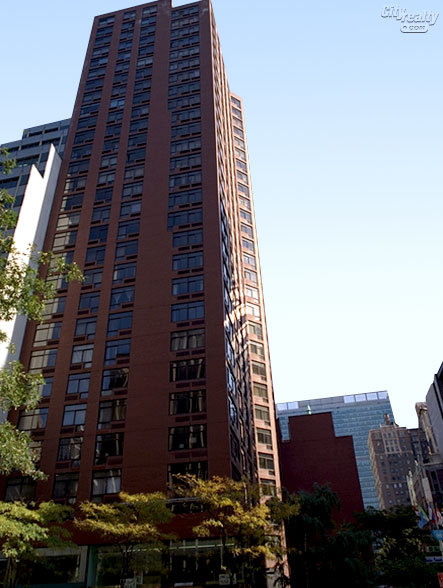 International Plaza - 303 East 43rd Street apartments