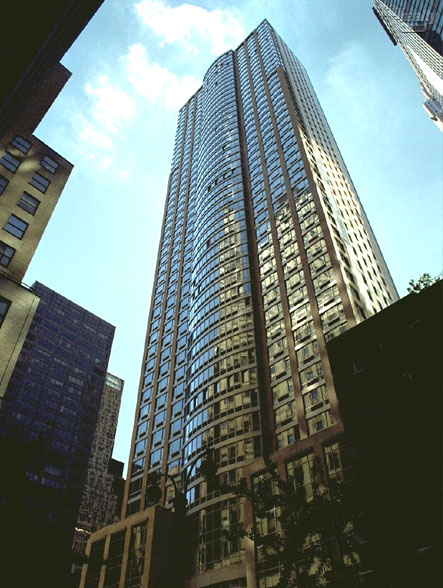 The Metropolis - 150 East 44th Street apartments