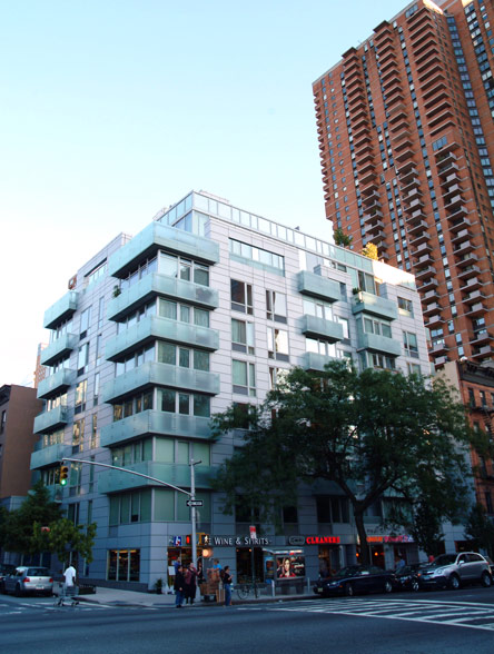 Chatham 44 - 464 West 44th Street apartments