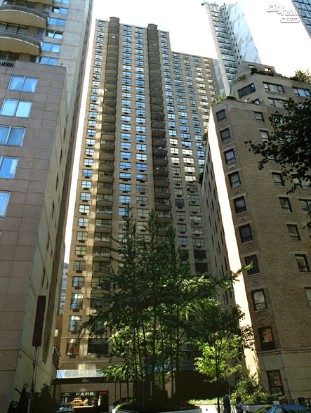 212 East 47th Street apartments