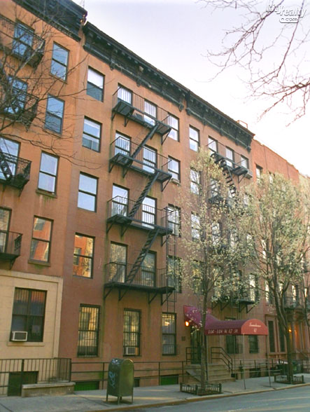 446 West 47th Street apartments