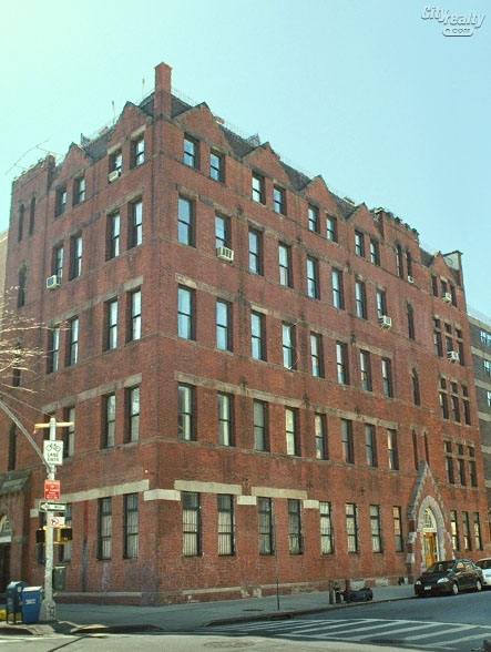 300 East 4th Street apartments