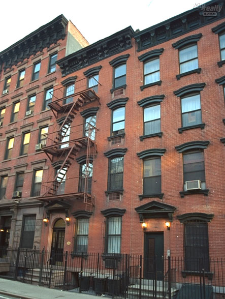 454 West 50th Street apartments