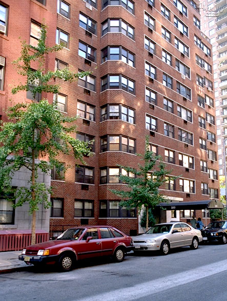 320 East 54th Street apartments