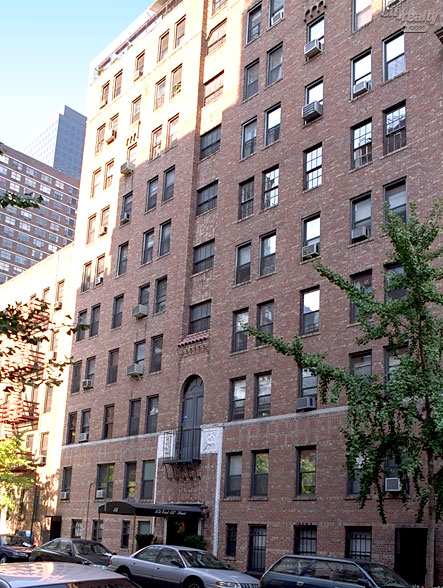 321 East 54th Street apartments
