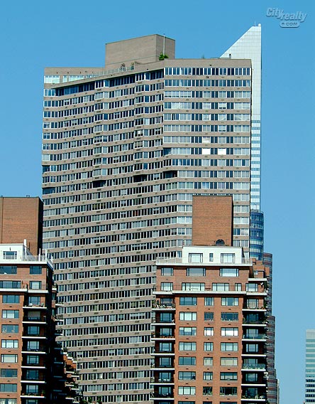 River Tower - 420 East 54th Street apartments