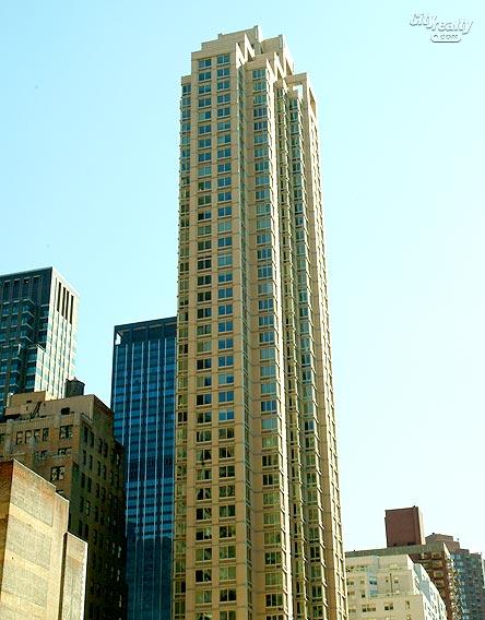 The Marc - 260 West 54th Street apartments