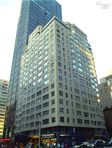 Gallery House - 77 West 55th Street apartments