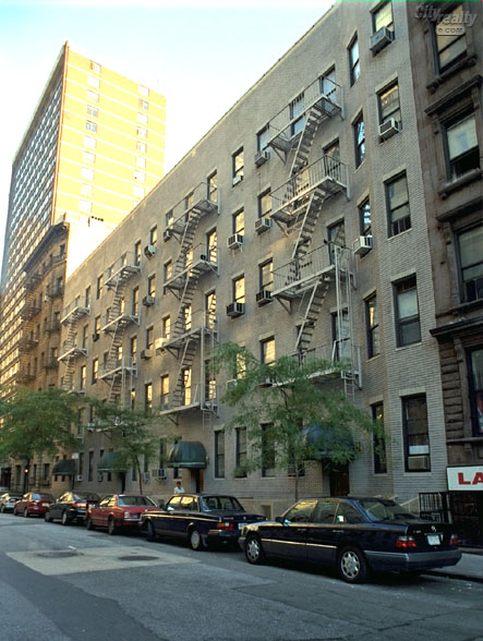352 West 56th Street apartments
