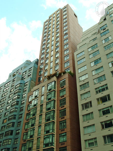 Sutton 57 - 212 East 57th Street apartments