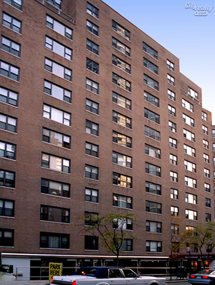 Colonnade East - 220 East 60th Street apartments