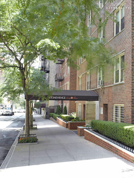 Stonehenge 63 - 330 East 63rd Street apartments