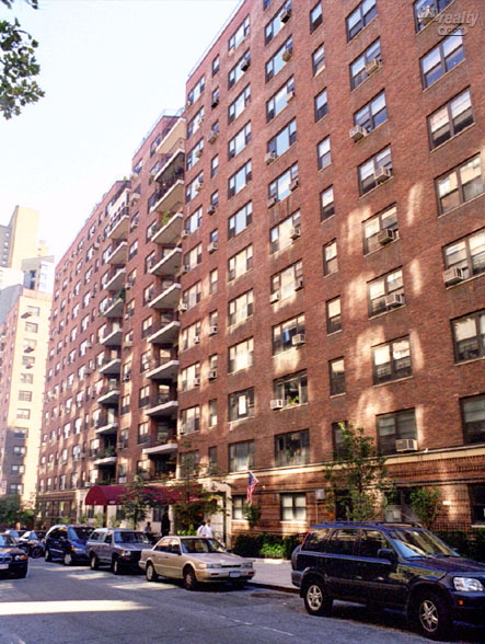Sutton Terrace - 450 East 63rd Street apartments