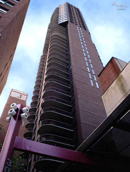 The Rio - 304 East 65th Street apartments