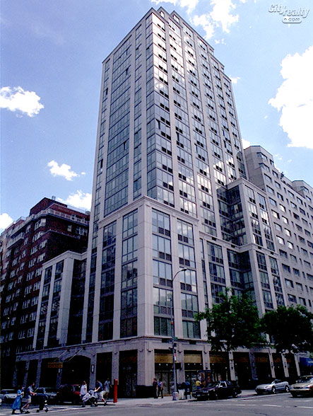 The Pearl - 400 East 66th Street apartments