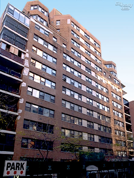 220 East 67th Street apartments