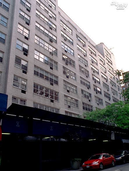 310 East 70th Street apartments