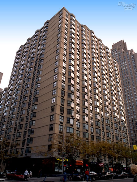 Windsor 400 - 400 East 71st Street apartments
