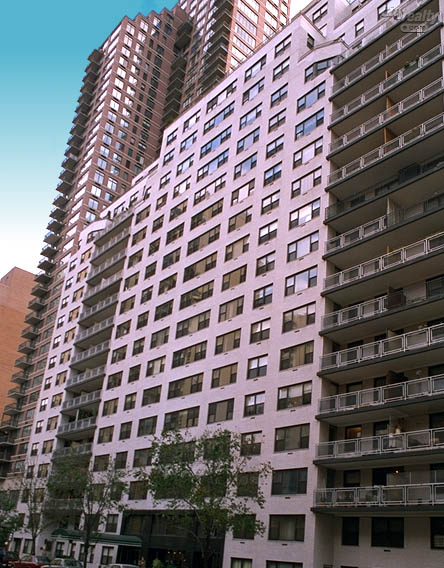 420 East 72nd Street apartments