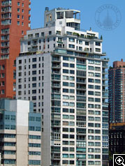 The Edgewater, 530 East 72nd Street