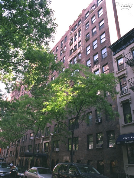 210 East 73rd Street apartments