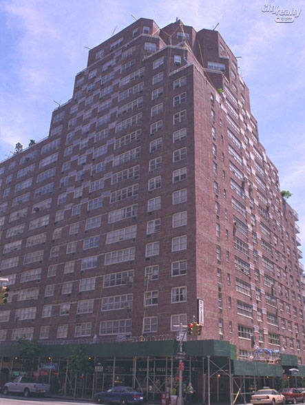 The Amherst - 401 East 74th Street apartments