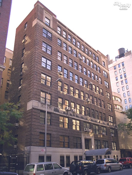 120 East 75th Street apartments