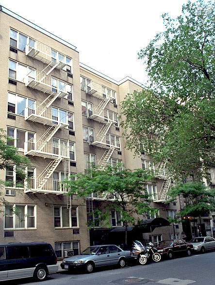 311 East 75th Street apartments