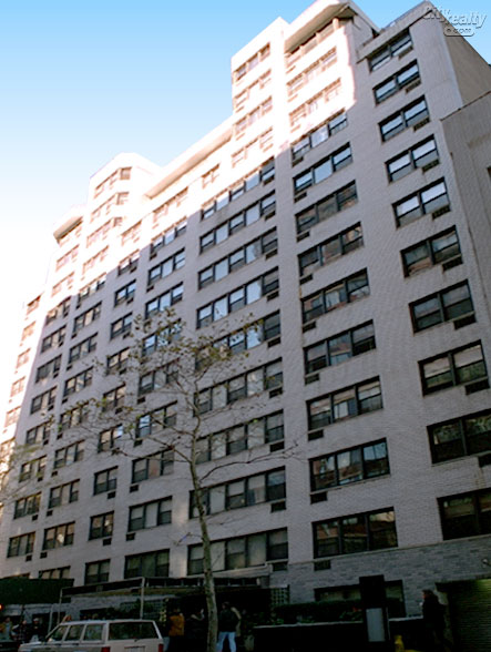 333 East 75th Street apartments