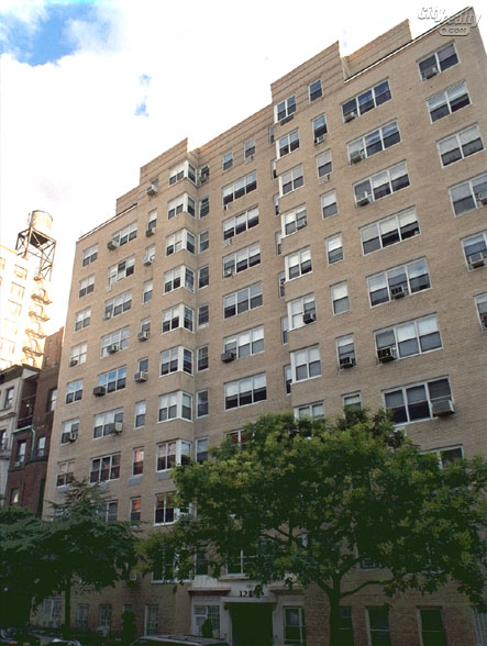 320 West 76th Street apartments